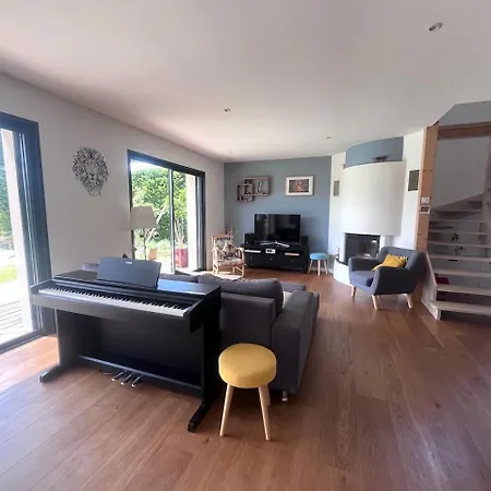 Belle Familiale Avec Piscine *