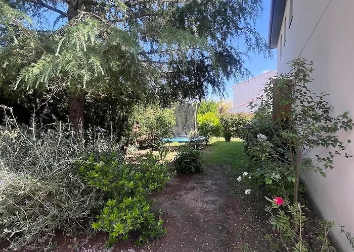 Belle Familiale Avec Piscine *