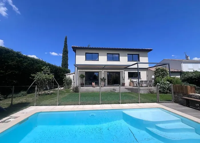 Belle Familiale Avec Piscine Willa *